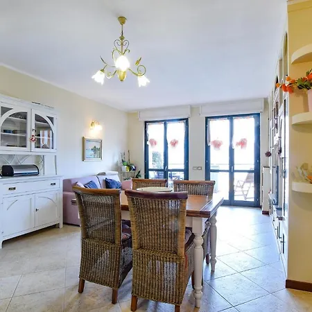 Helios Appartement *